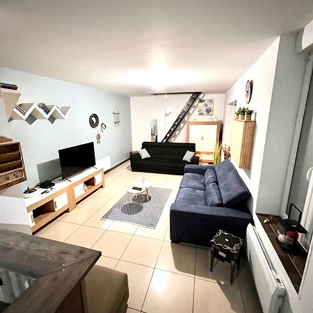 Agreable Maison De Ville Cosy De 122M² + Exterieur Wattrelos Dış mekan fotoğraf
